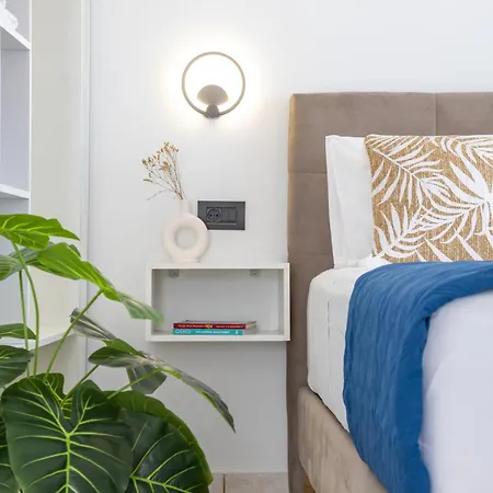 דירה Your Destination