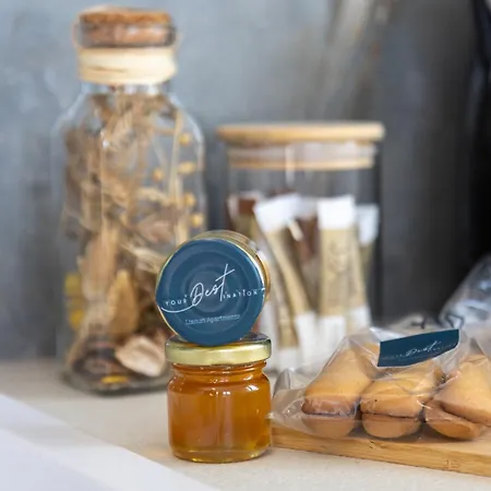 Your Destination דירה