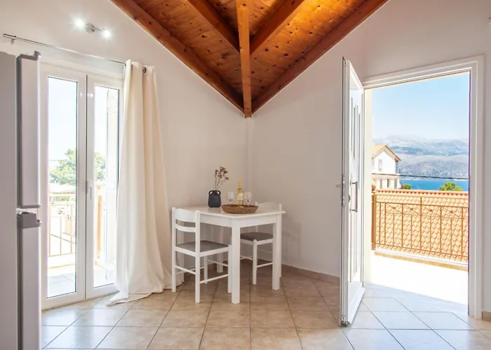 Your Destination * ליקסורי